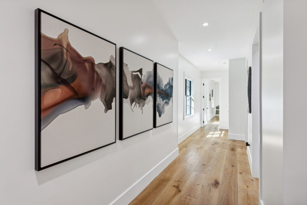 The Art of Modern Luxury: A Hallway That Speaks Volumes