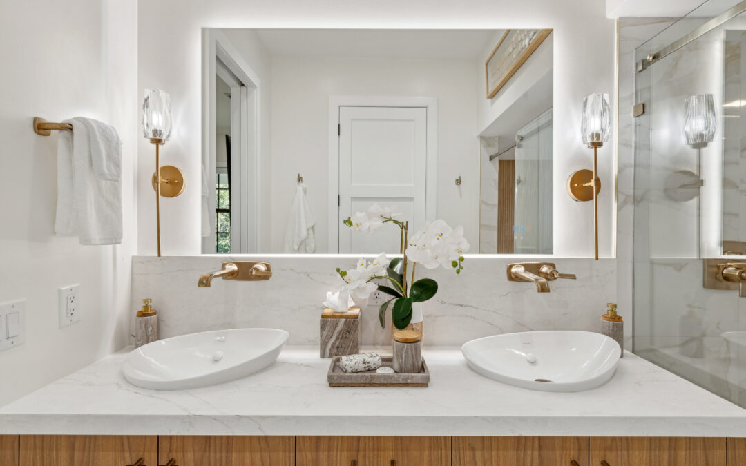 Luxury Meets Serenity: A Bathroom Designed for Elegance